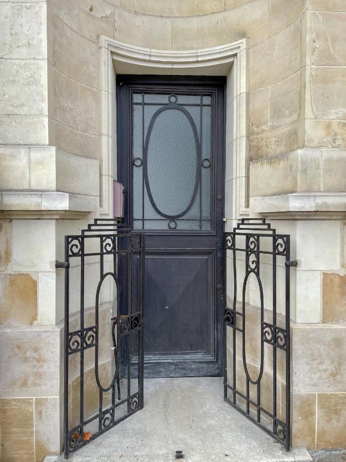 Studio Renove Avec Terrasse Et Vue Unique ! Caen Buitenkant foto